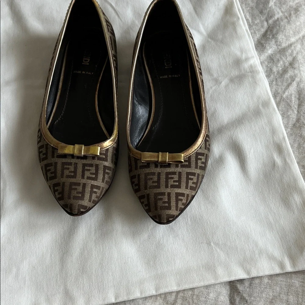 Fendi Brown Monogram Pointed-Toe Flats with Gold Bow Trim - Picture 1 of 7